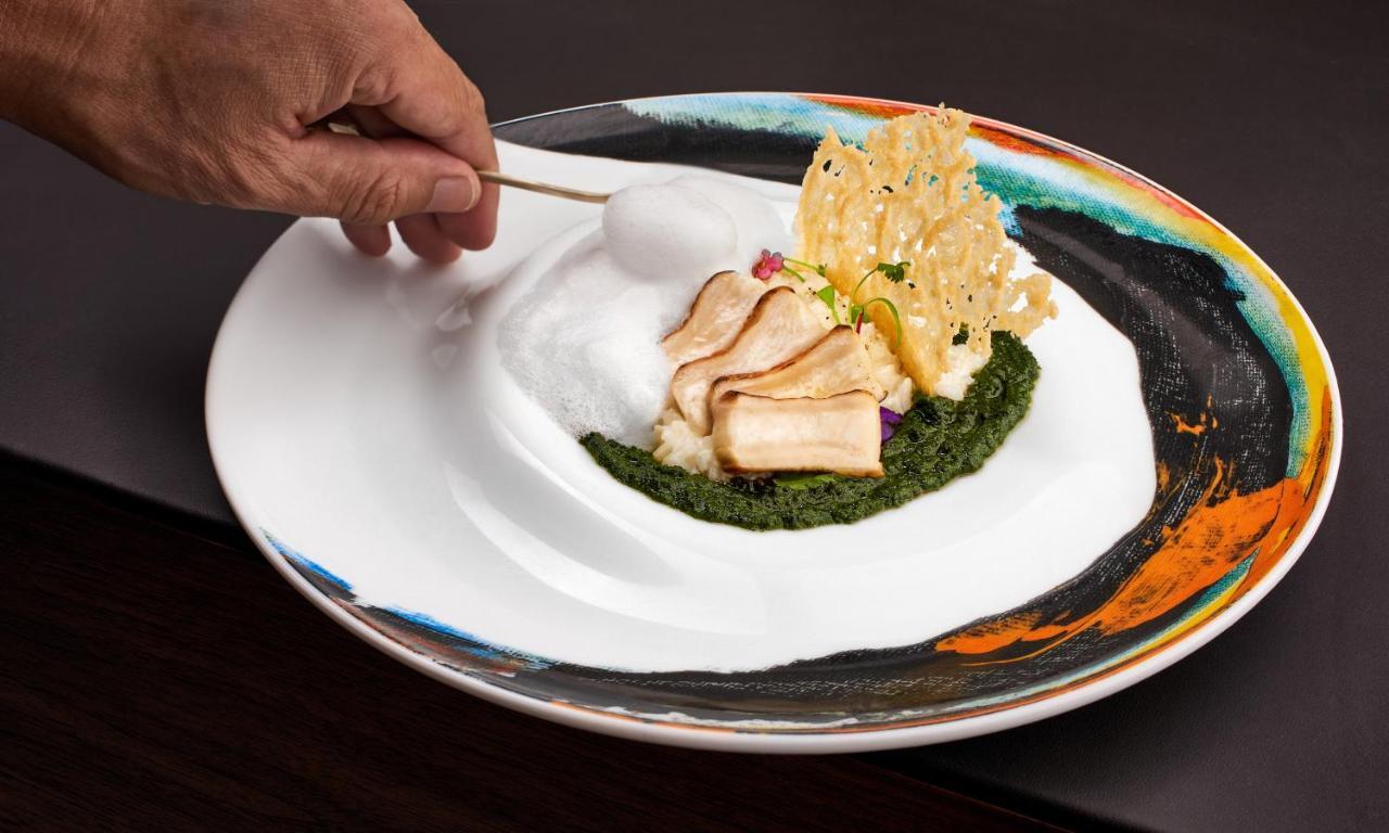 Ette Luxury Hotel & Spa Four Corners Dış mekan fotoğraf A plate of food